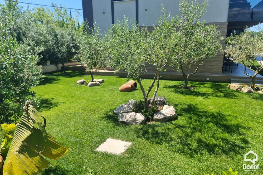 Durres For Sale Villa  Residential complex in Durres Apartment bregdet Residential Complex turistike Booking/AirBnB studio